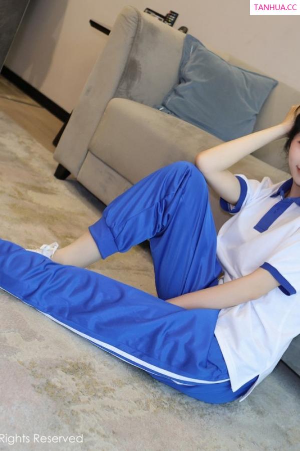 刘蓝蔻 Eva_茜茜 [XiuRen]高清写真图 2023.06.05 No.6855 茜茜Kimi 学妹装美腿第10张图片